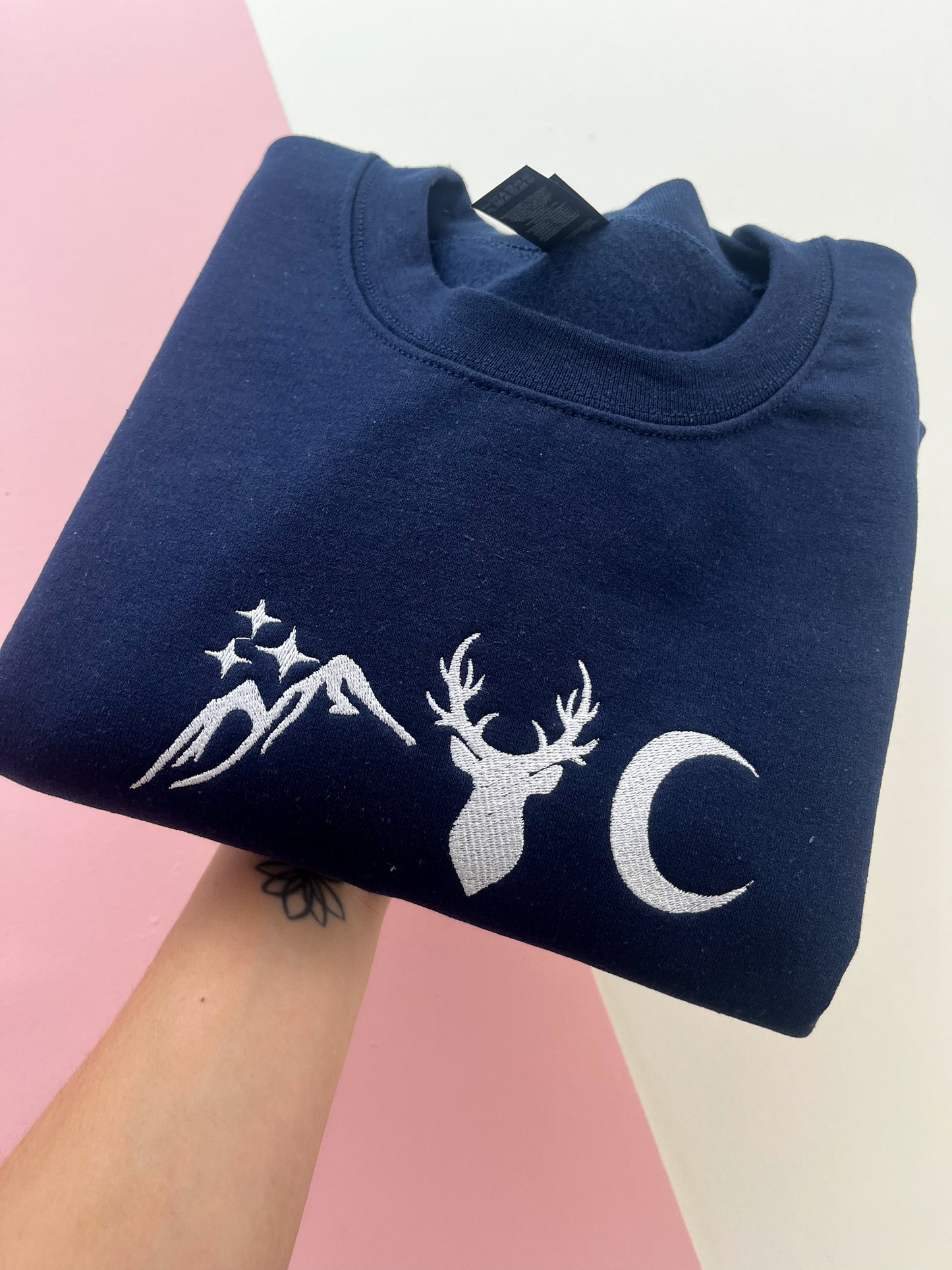 Large - Fantasy Icons Embroidered Sweatshirt