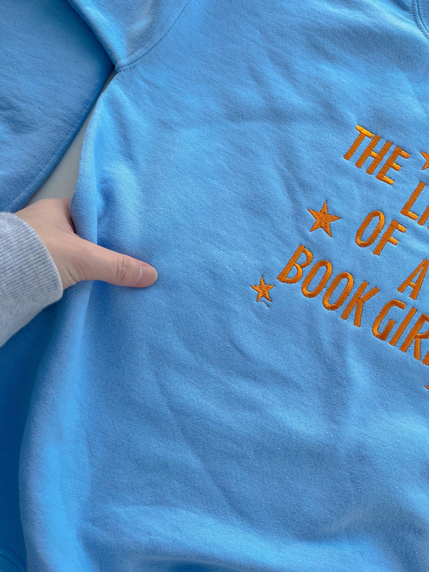 SECOND - Small The life of a book girl sweatshirt