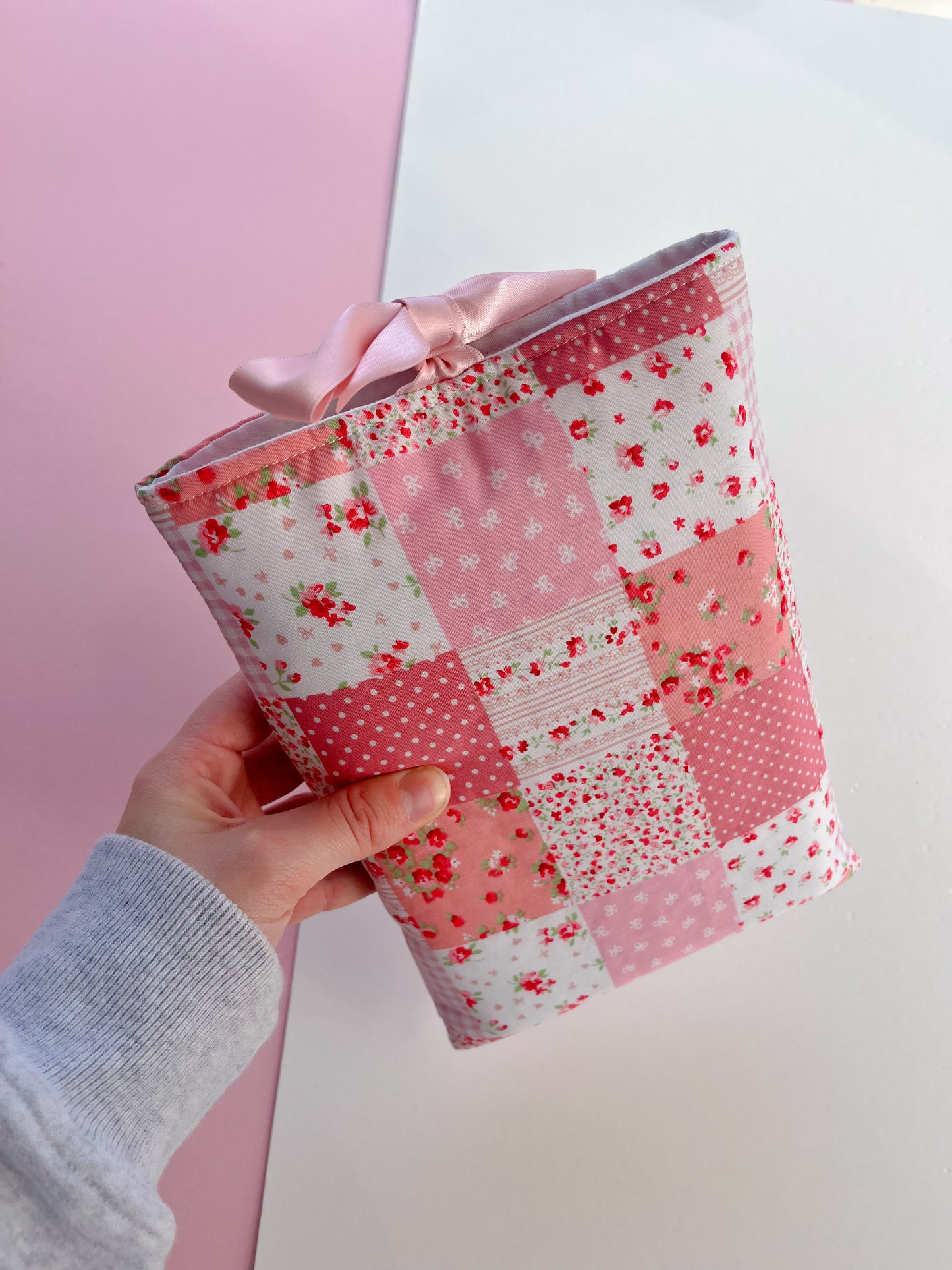 Floral Small Paperback/ E-Reader Sleeve