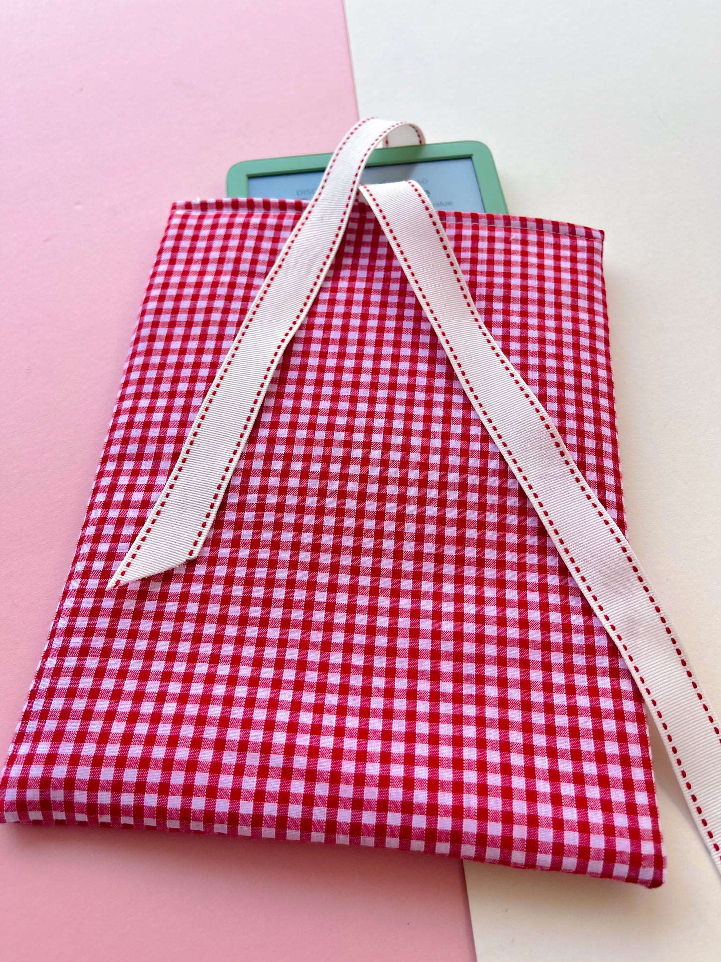 Red Gingham E-Reader Sleeve