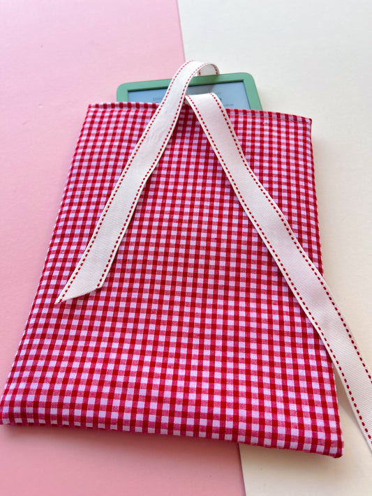 Red Gingham E-Reader Sleeve