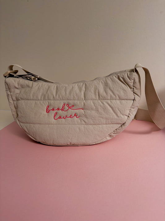 Book lover quilted shoulder bag